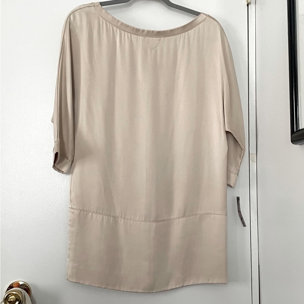 Beautiful 100% silk dress by Maggie Ward EUC